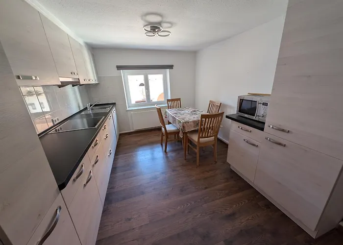 Elkes Nest * Βάιλ αμ Ράιν